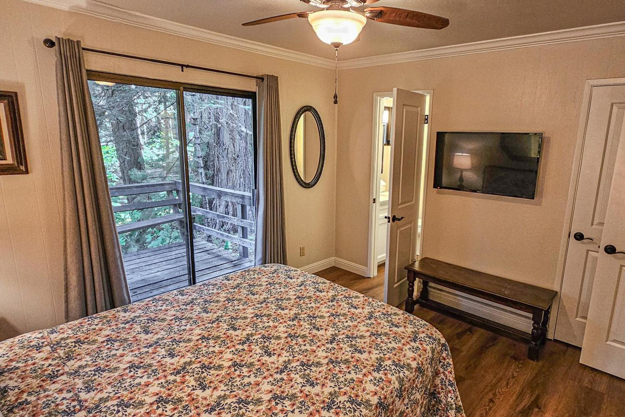 Water'S Edge Retreat Villa Shaver Lake Exterior photo